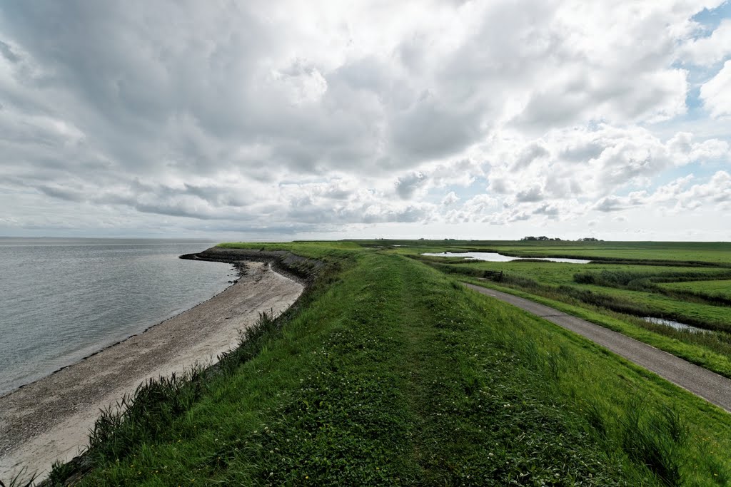 Texel - Old Waddenzeedijk / De Zandkes - View SSW by txllxt TxllxT