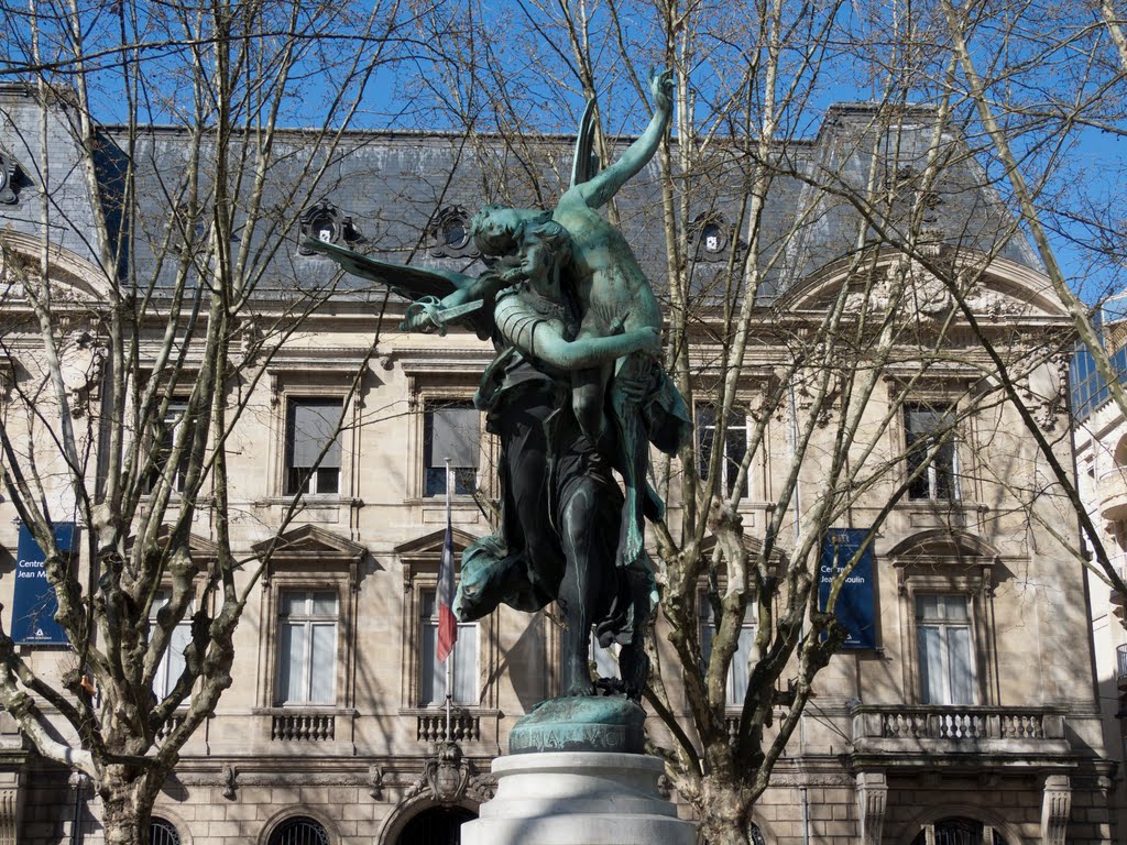 Place Jean Moulin by daniel pelletier