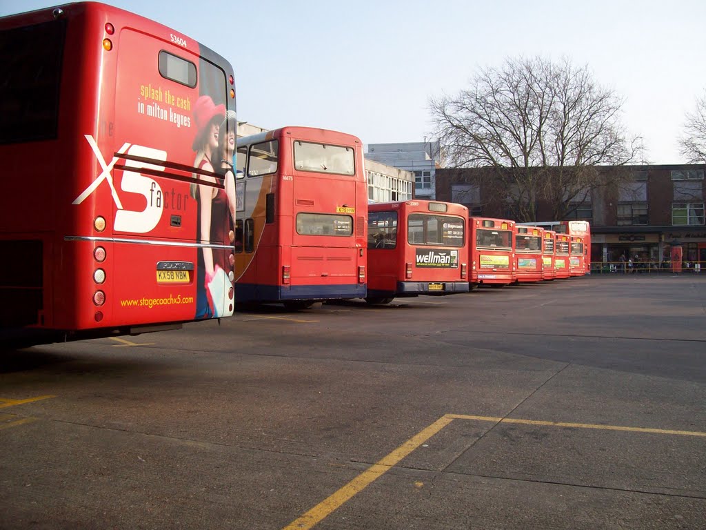 Bedford bus station by Simiyu