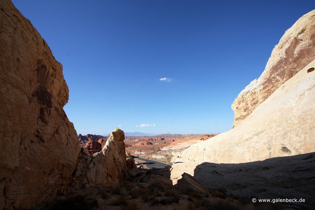 Valley of Fire State Park by Thomas Galenbeck