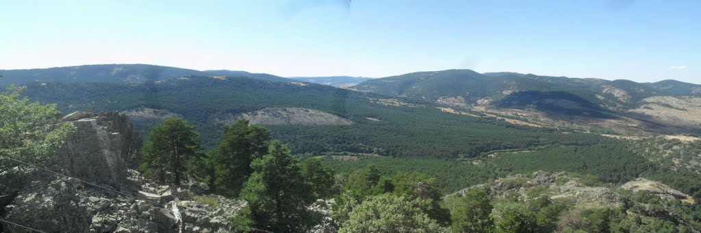 Orihuela del Tremedal, 44366, Teruel, Spain by Toni Sancho