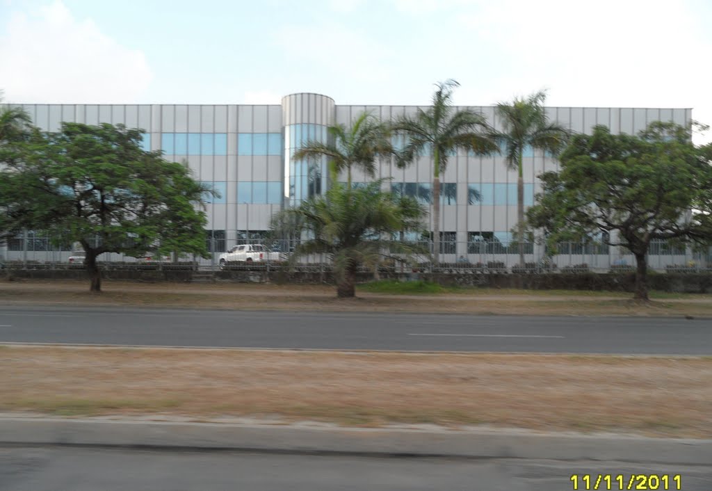 Large Building along John Guise Drive,?, in Waigani area, on 11-11-2011 by Peter John Tate