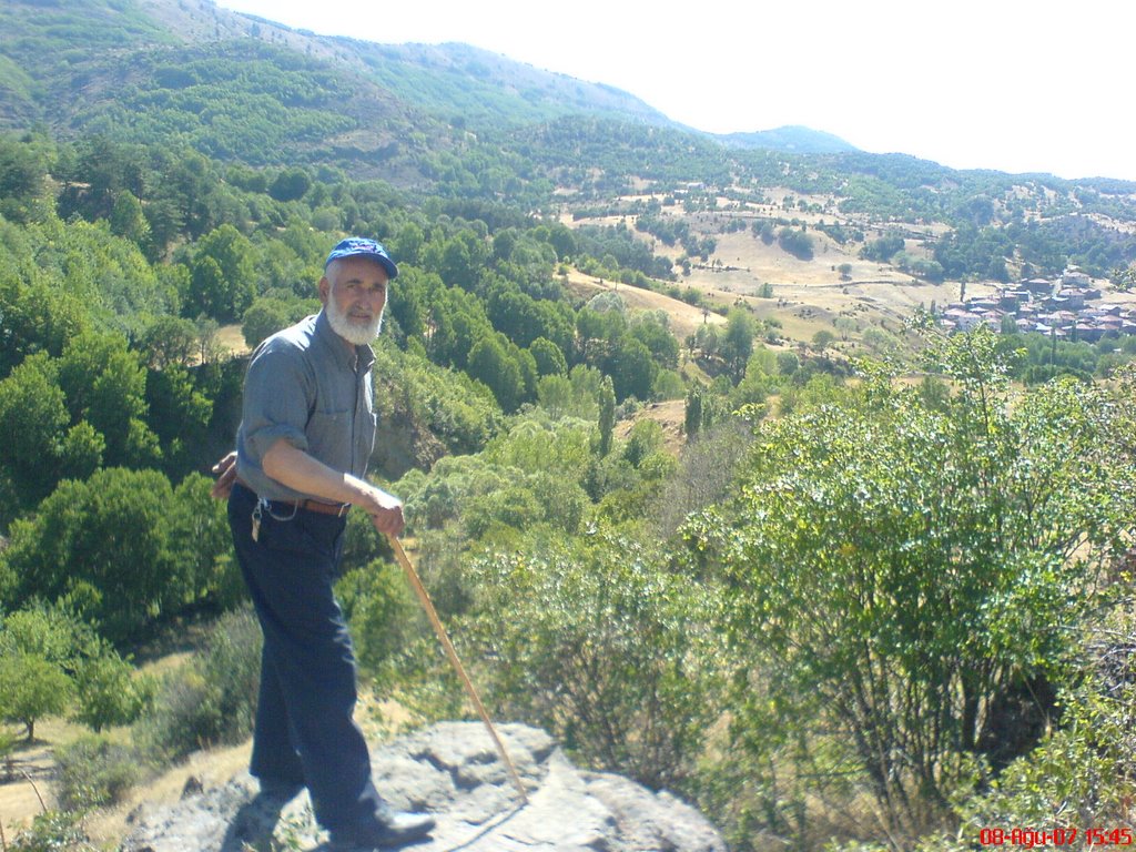 KaragöLden DeğirmenciLer Mah. Bakış by Efend