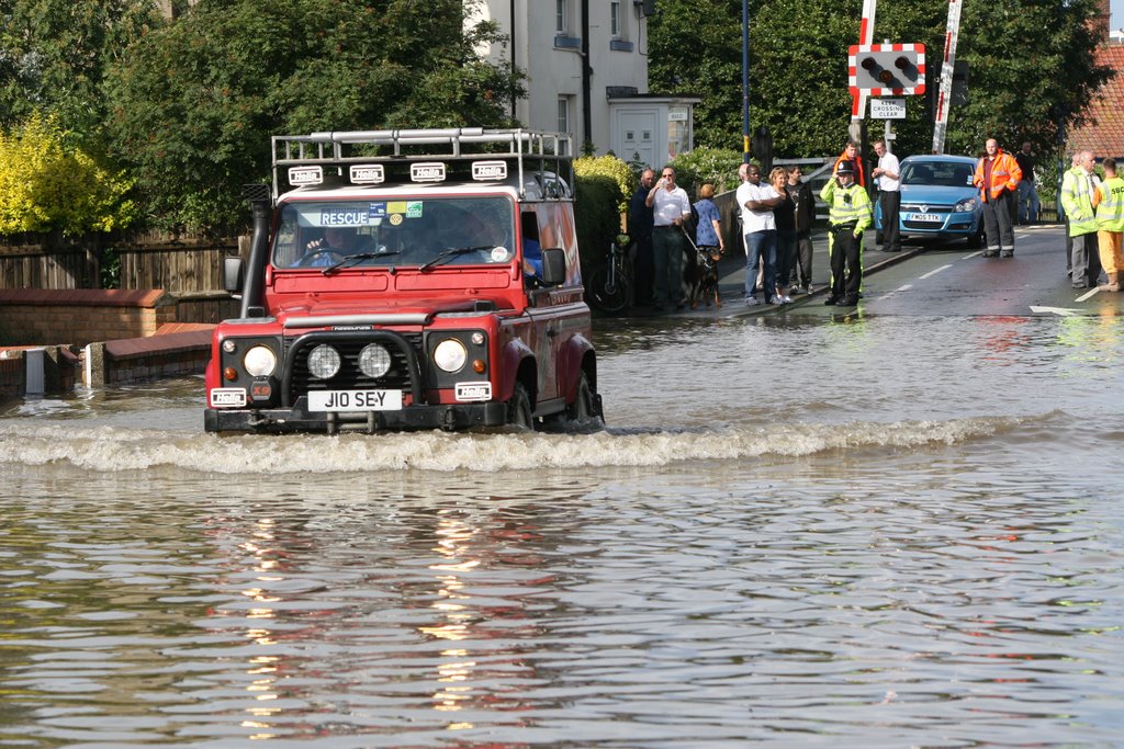 Filey floods, June 2007 by David Stuckey