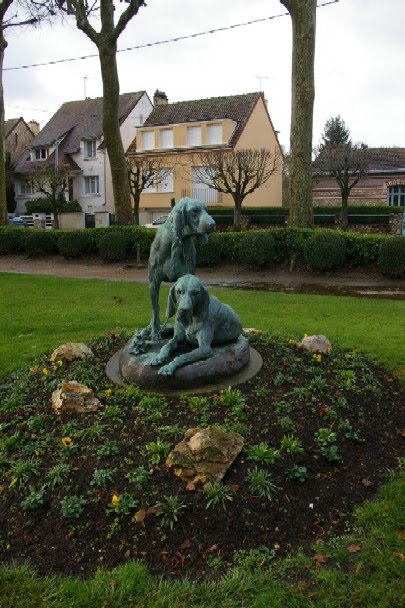 Sculpture des chiens de Camille Gâté by Jean-Paul Dominique BERTIN