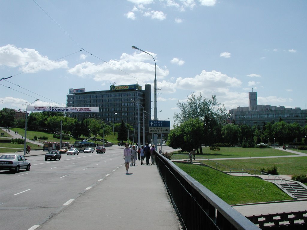 Nemiga Street - near subway station by vladekk