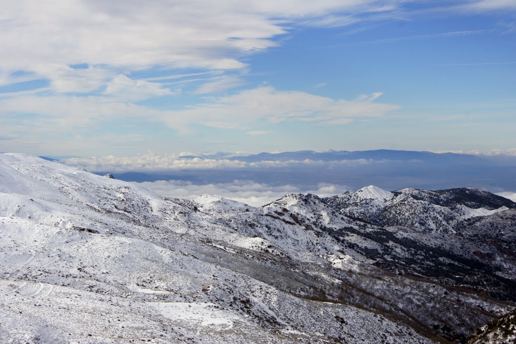 Sierra Nevada by Vasyl_Dovhun