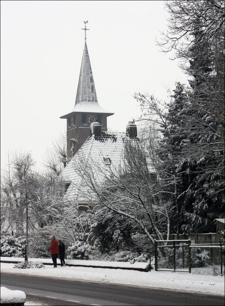 Sneeuwkerk Mariahout 19 december 2010 by m@rtym@n