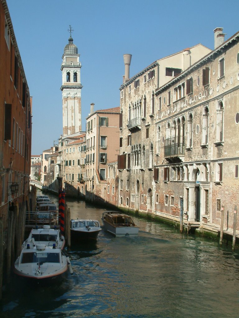 Canal scene Venice by Elaine Batiste