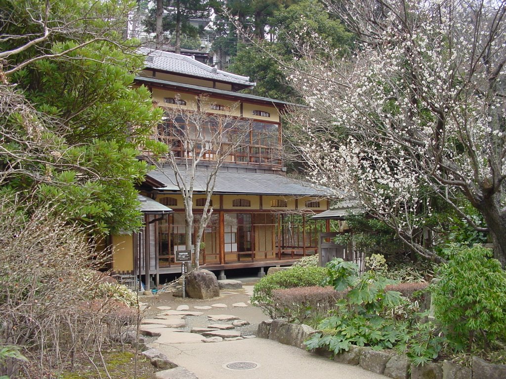 Naka-yama Shin-pei Memorial by Fuji Miyuh