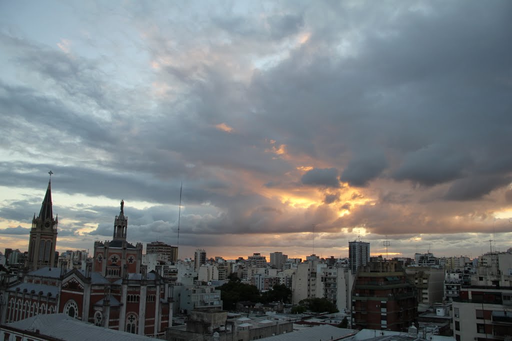 Atardecer mirando al oeste by Matias N. Golini