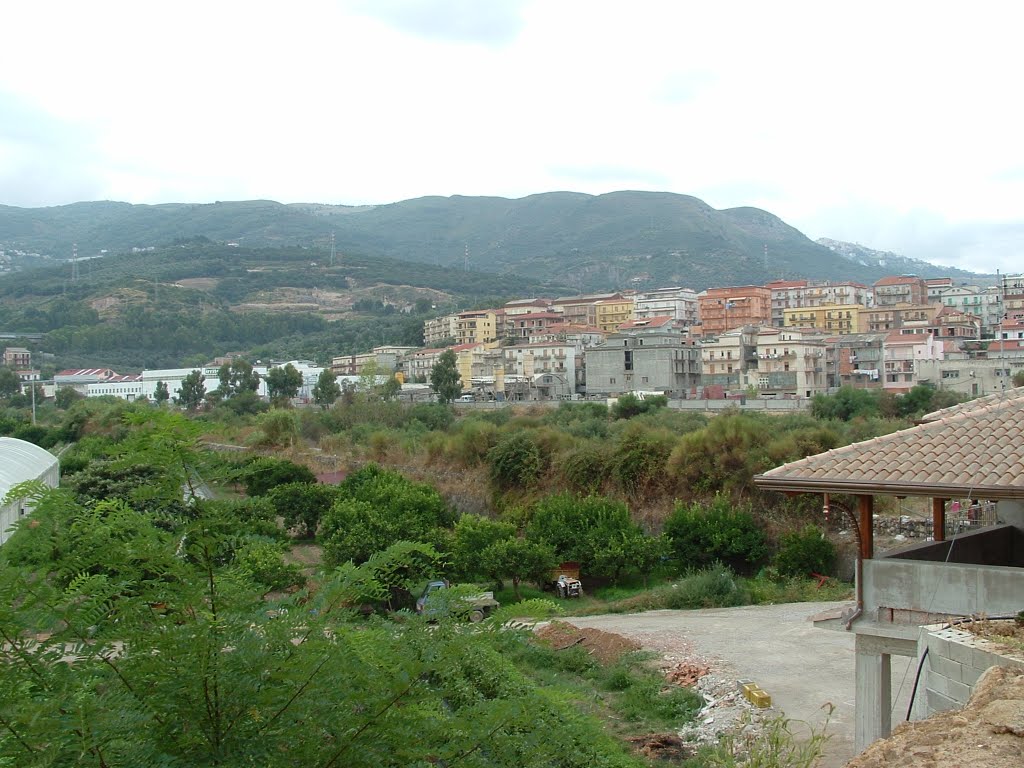 Capri Leone - Rocca - vista della zona nuona by gibellina47