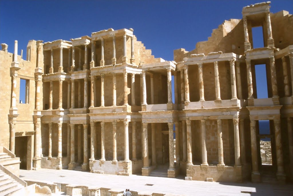 Sabratha Theatre by deglobalnomad