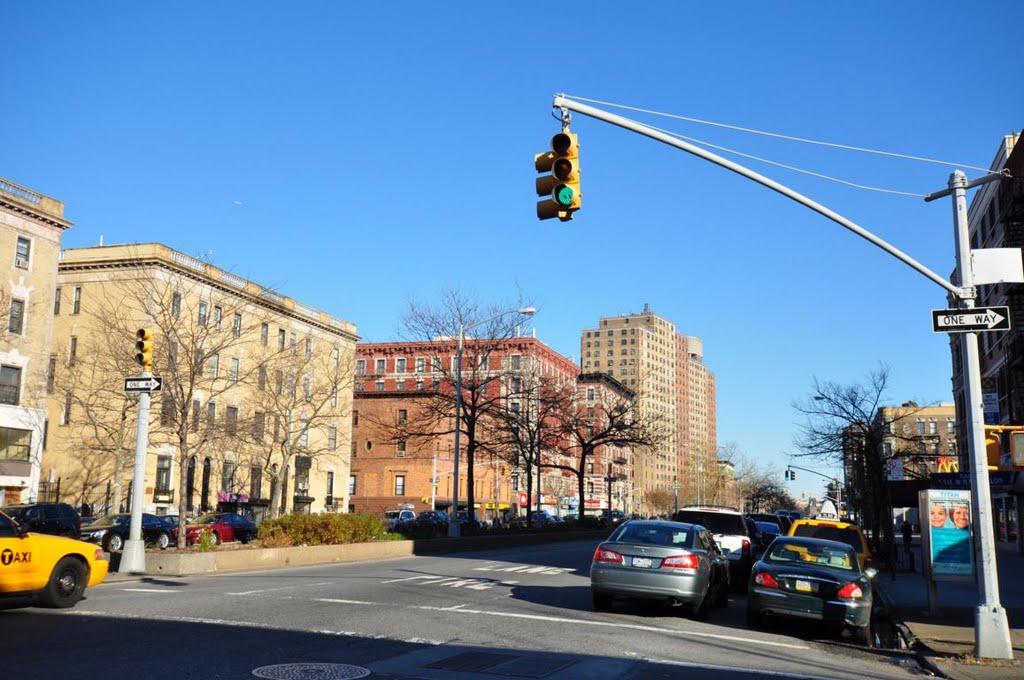 Adam Clayton Powell Blvd, Harlem, NYC by Ser Viajero