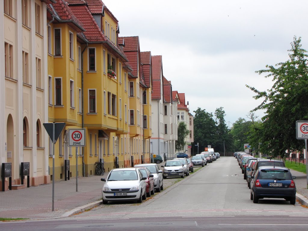 Dessauer Straße by loetkolben777