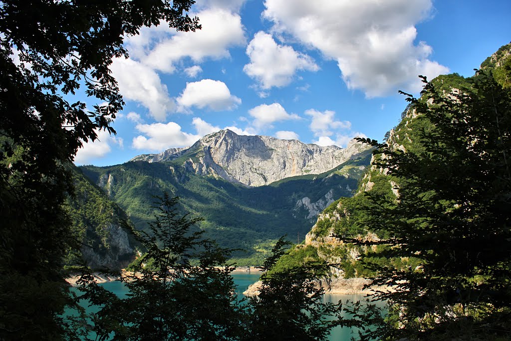 Pivsko jezero, Bioc by Bogdan KUSMUK