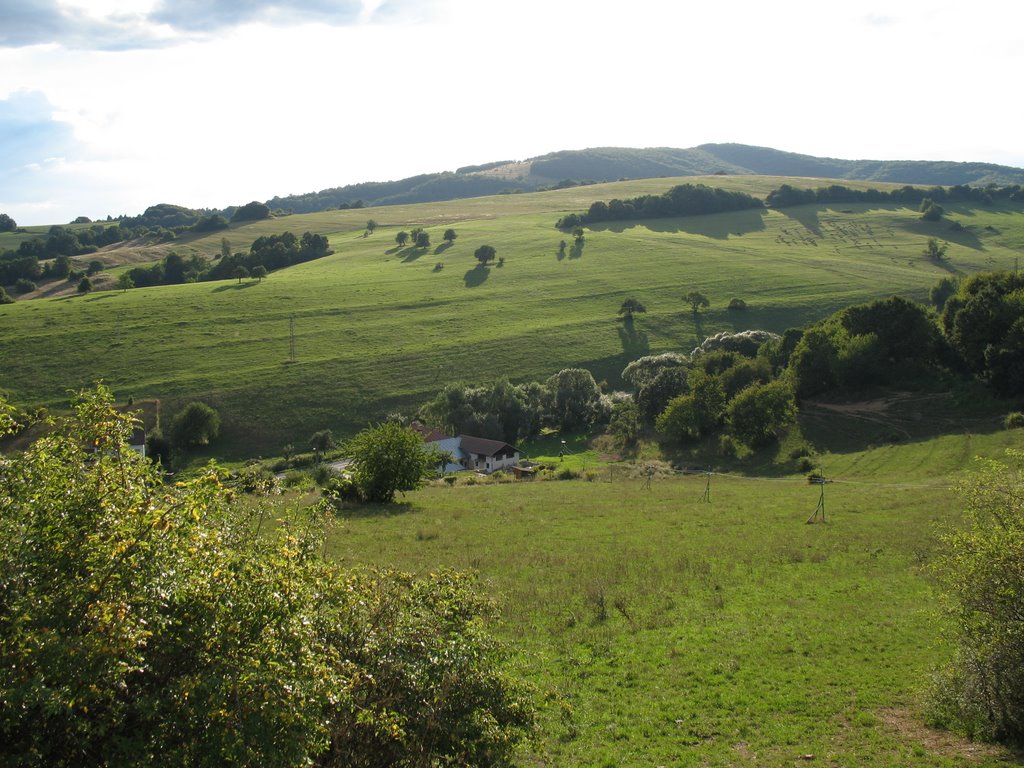 Nad Hornou Mičinou (over Horna Micina) by Peter Bezemek