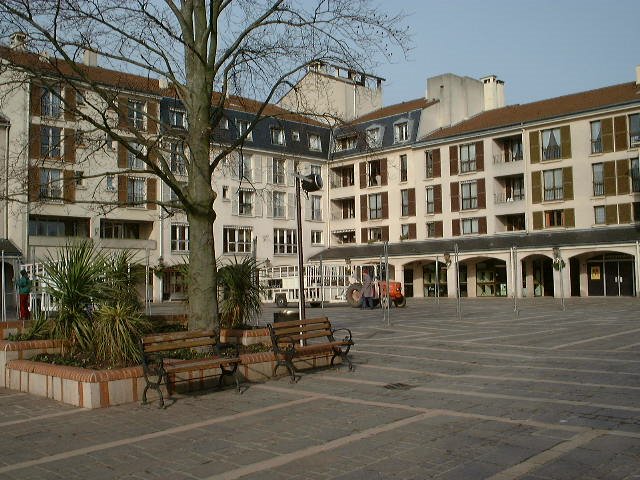 Place de l'église, Graches by Ms Tec