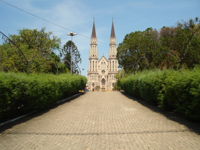 Praça Getulio Vargas by tizianem