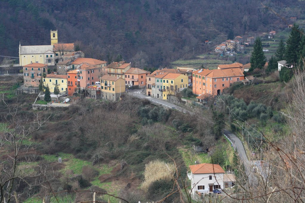 Calice al Cornoviglio (SP)-Arrivo a Castello by Renzo Garabini