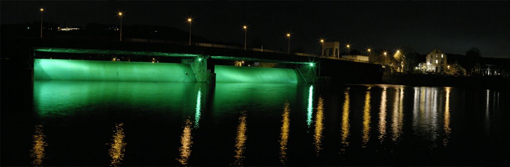 Stauwehr Kettwig by Roland Schroth