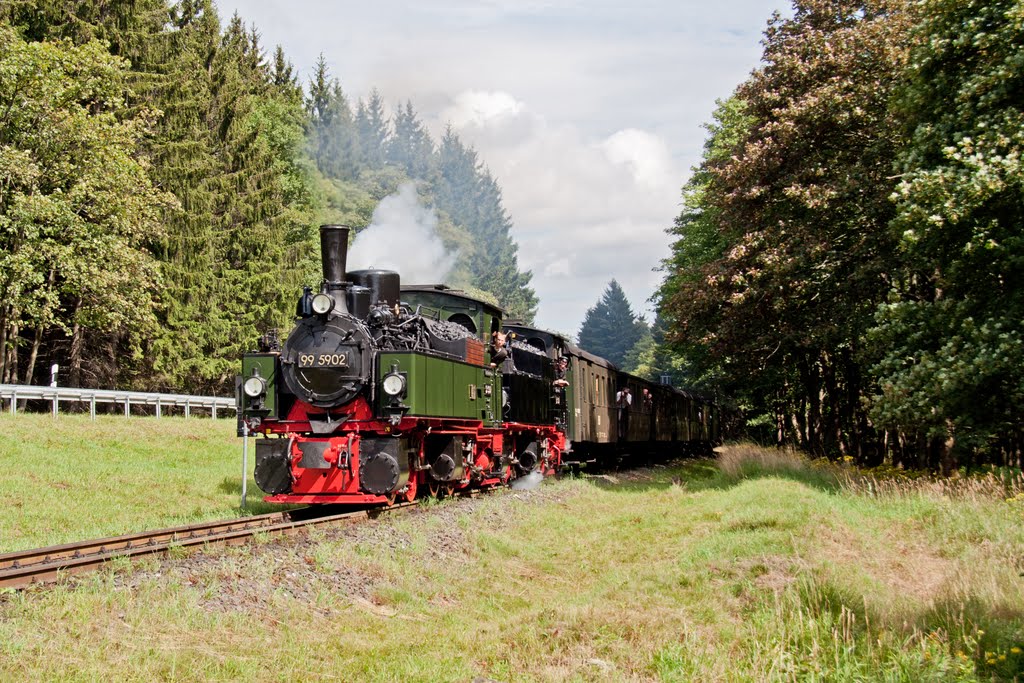 Sonderzug bei Drei Annen Hohne by Rainer.Patzig