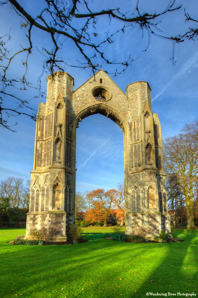 The remains of Walsingham Abbey (2) by Steve Stoddart