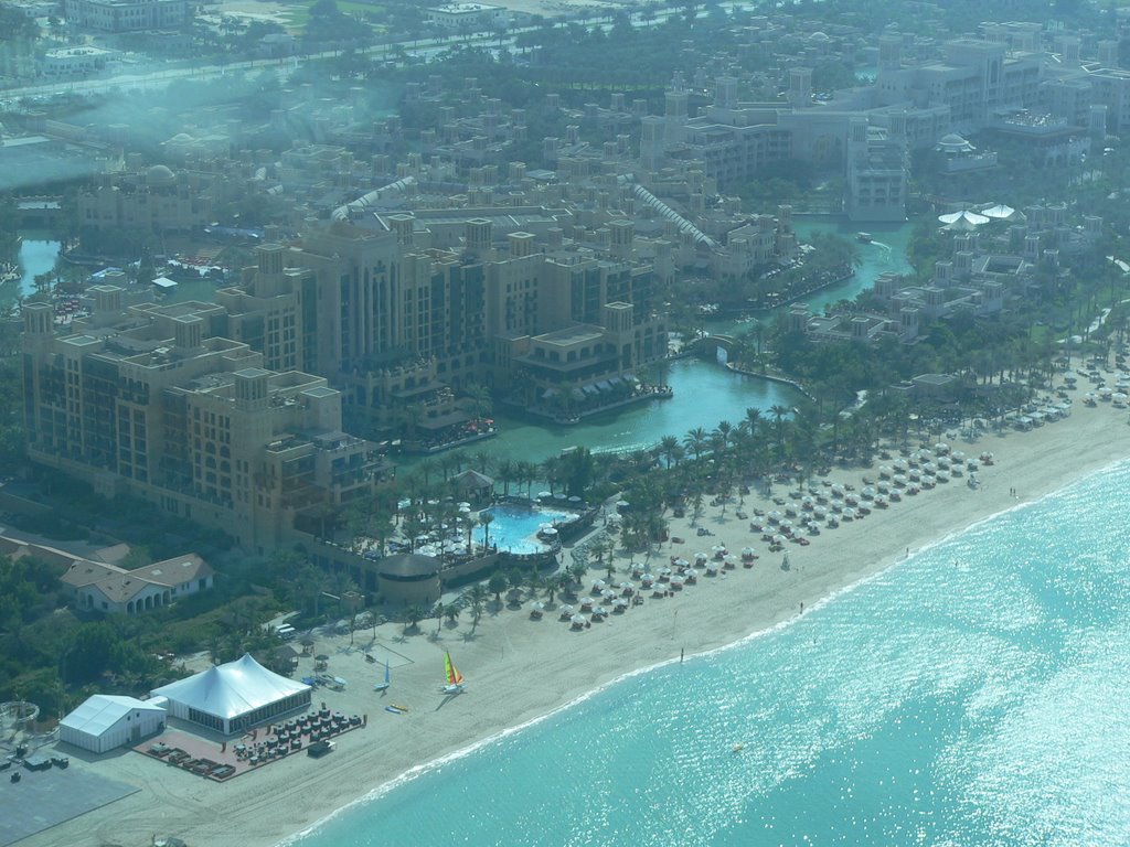 Madinat Jumeirah - Al Qasr Hotel seen from Burj al Arab 200m Restaurant by RK9999