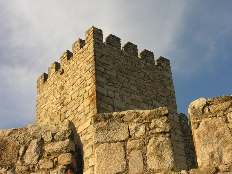 Torre del castillo by juan jarvi