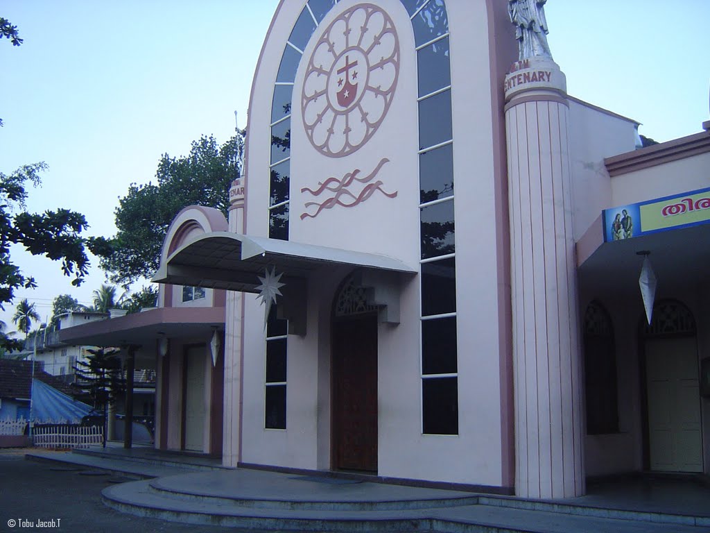 Holy Family Church, Ayyappankavu by Tobu Jacob.T