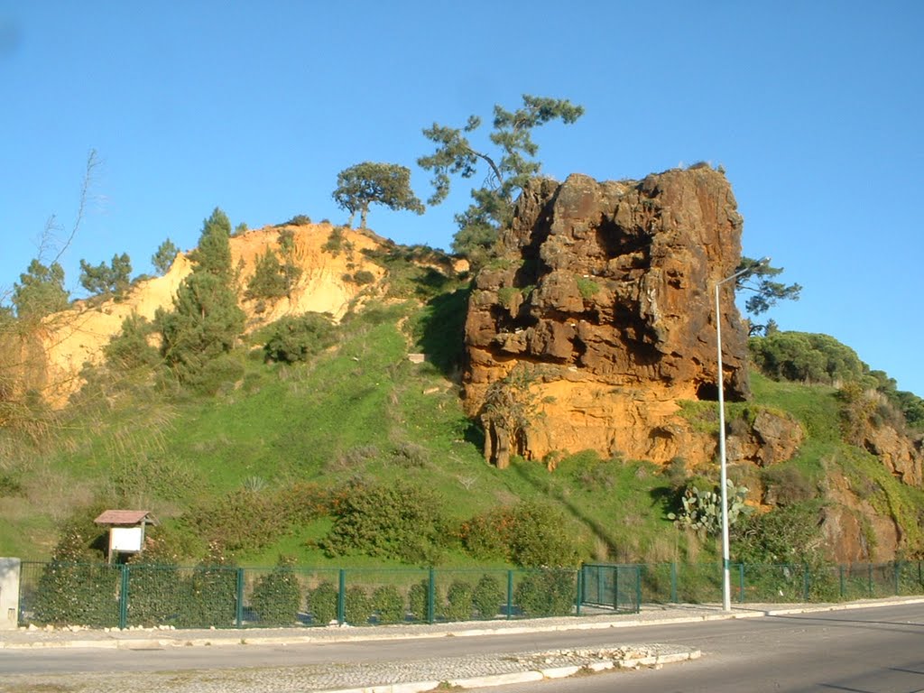 Pedra Furada by Herminio cruz