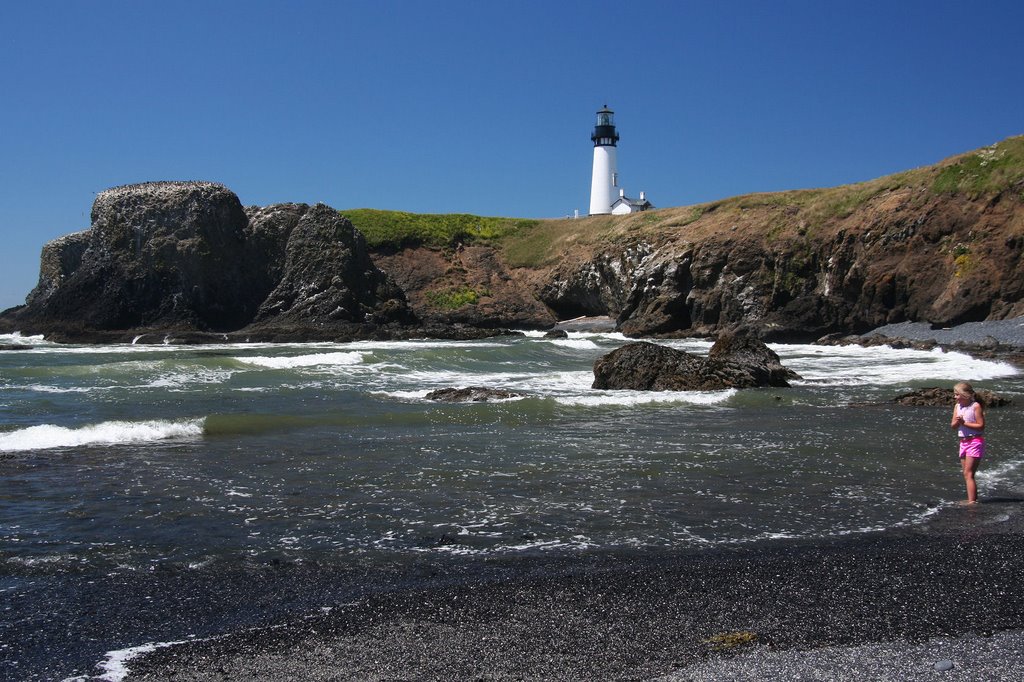 Yaquina Head Lighthouse by Andrew Sager