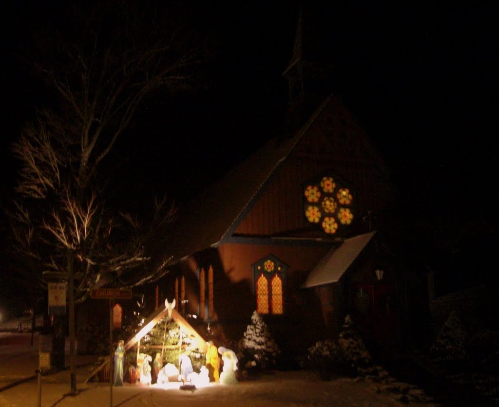 St Lukes Church, Saranac Lake, NY. Christmas Eve, dec 24, 2011 by Tom Dudones