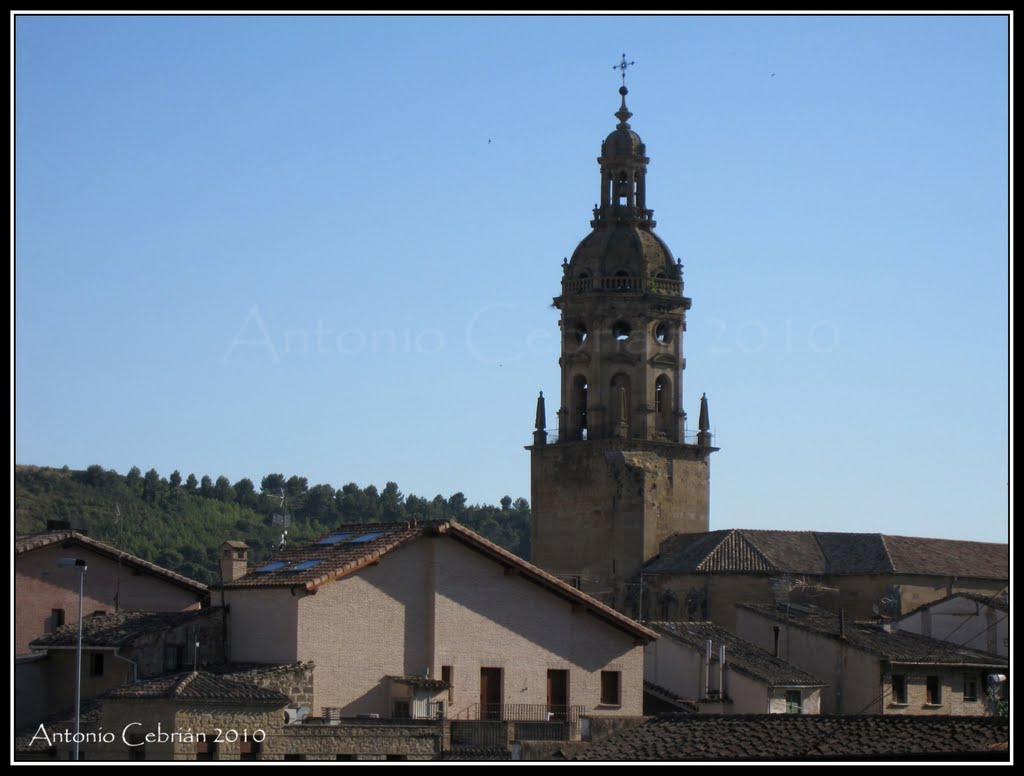 Parroquia de Santiago y San Pedro by AntonioCebrian