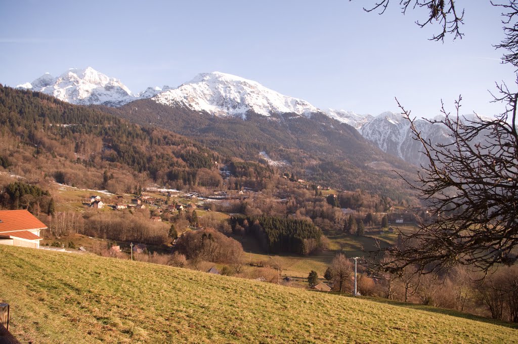 Belledonne aux couleurs d'automne by Claude Collet