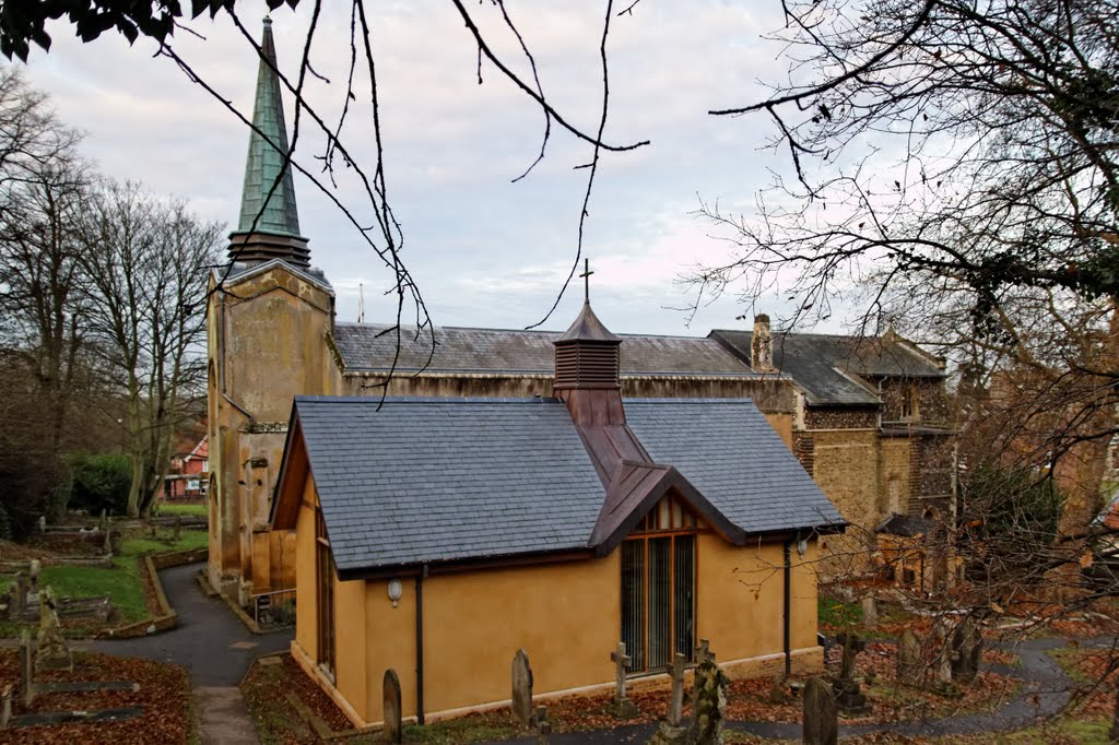 St Leonard’s, South side view, Lexden, Colchester, Dec 2011 by keithb