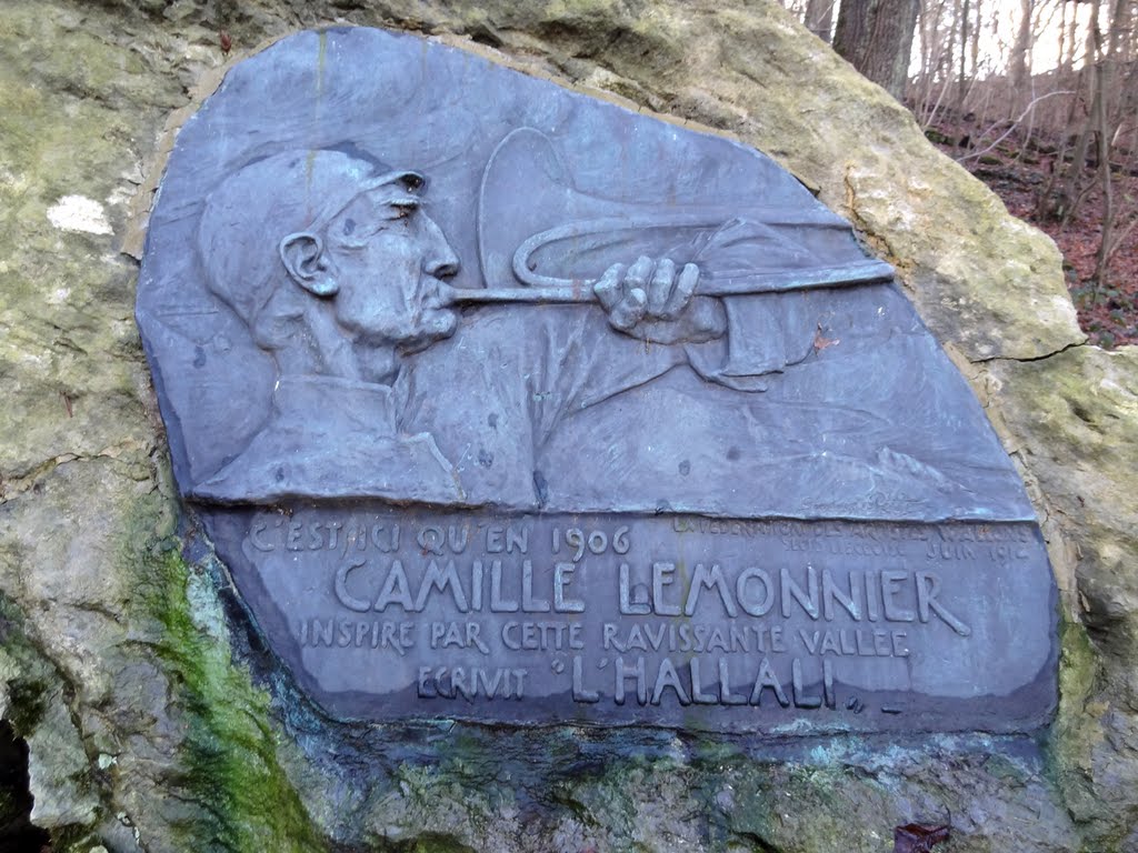 Le monument à Camille Lemonnier - Détail by Papymaj