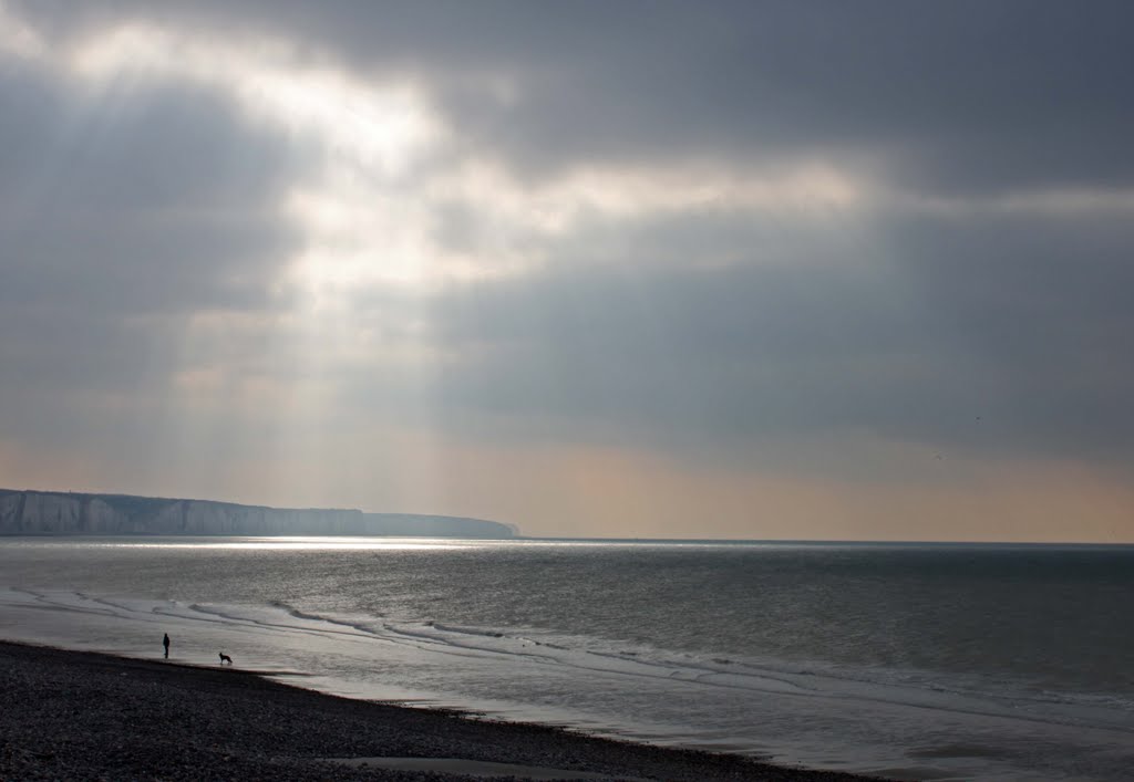 Les falaises crayeuses d'Ault by - Chantal -