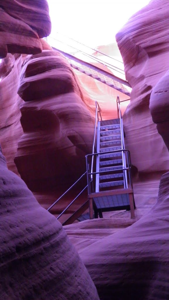 Lower Antelope Canyon Az 下羚羊谷 by AlexLiSu