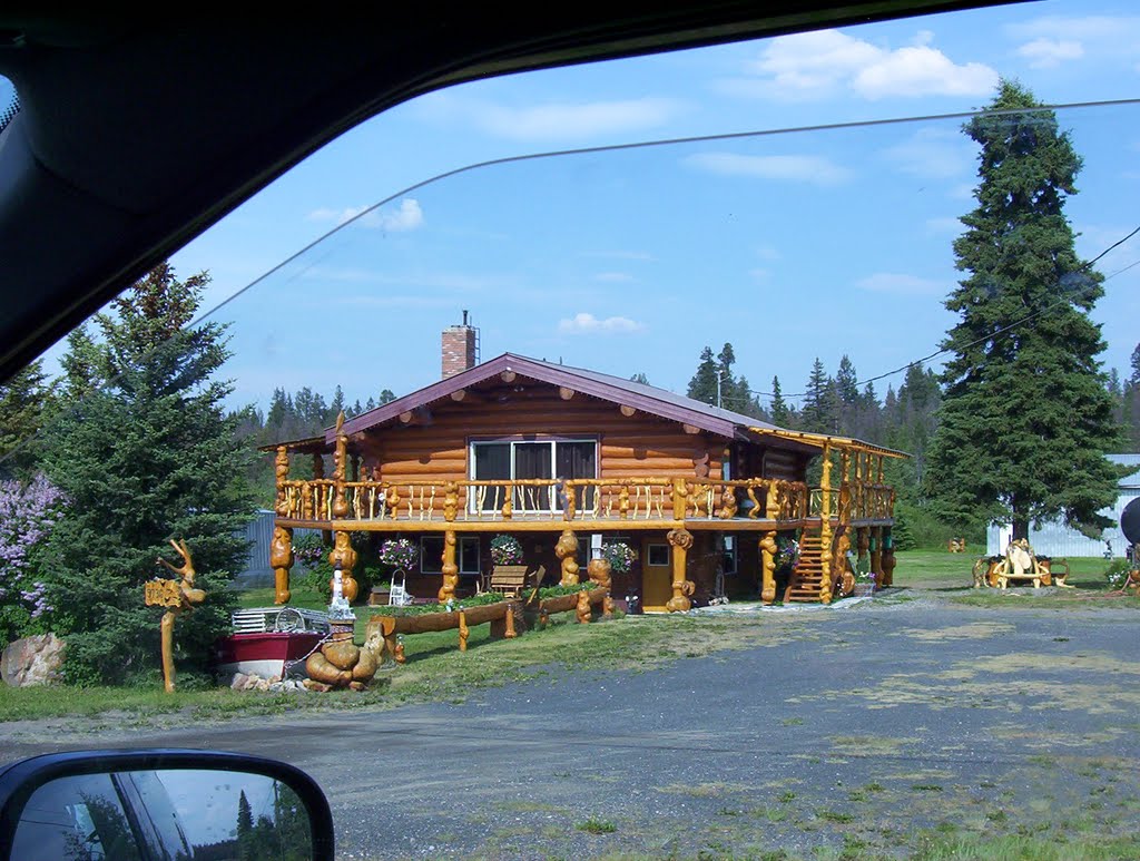 Log House with carved pillars by adaviel