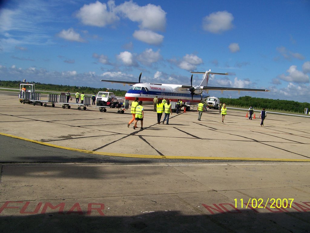 Aeropuerto Jaime Gonzalez Cienfuegos by yuni97