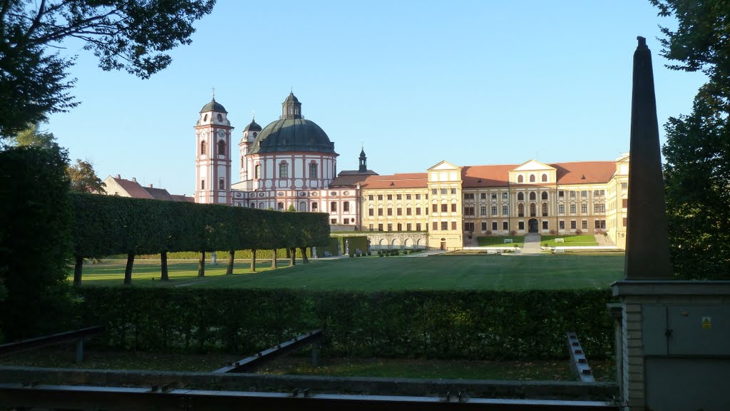 Jaroměřice nad Rokytnou by Václav Mžourek