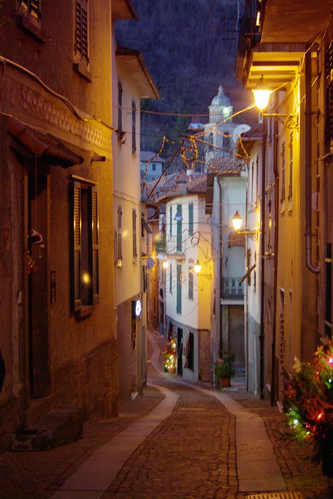 Crocefieschi, Christmas mood 2011 by Patrizio54