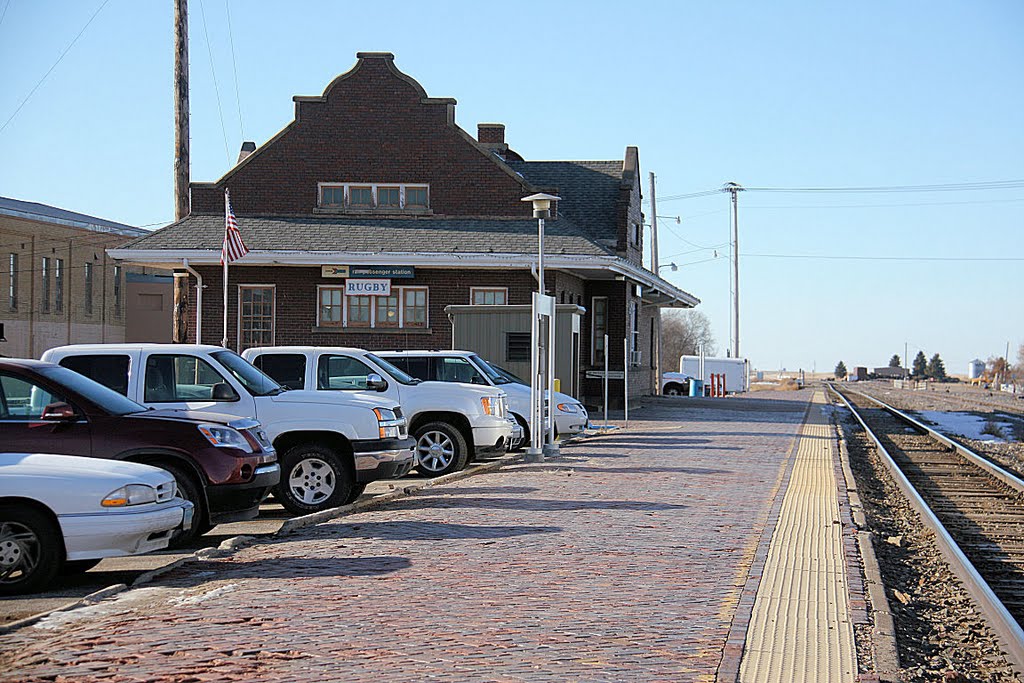 Amtrak Station - Rugby, N.D. by dloran01