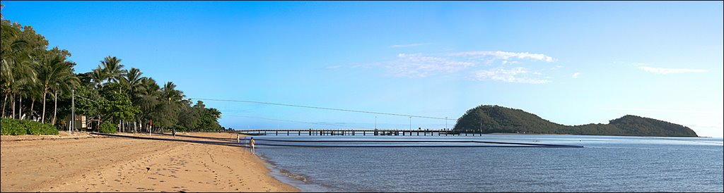 Palm Cove and Double Island, North Queensland by Peter Resch