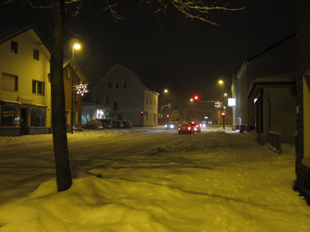 Hamm Heessen im Winter: Blick zur Kreuzung Ahlener Straße/ Amtsstraße/ Heessener Dorfstraße by Karsten.