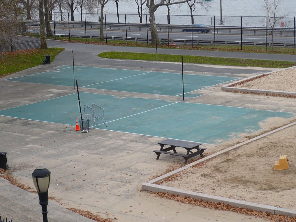 Oblique view of southern volleyball courts by IraGersh