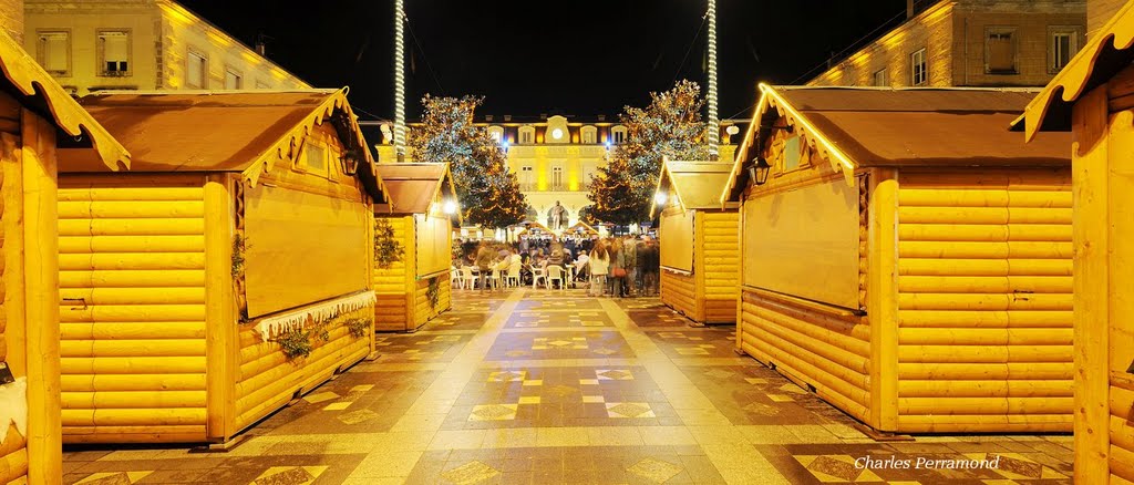 Marché de Noël - Place Jean-Jaurès - Castres - Tarn by Charles PERRAMOND