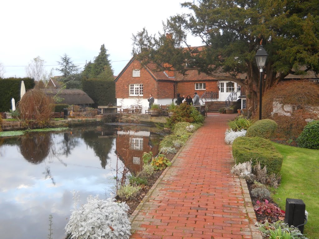 The brick footpath of the Mill House by Robert'sGoogleEarthP…