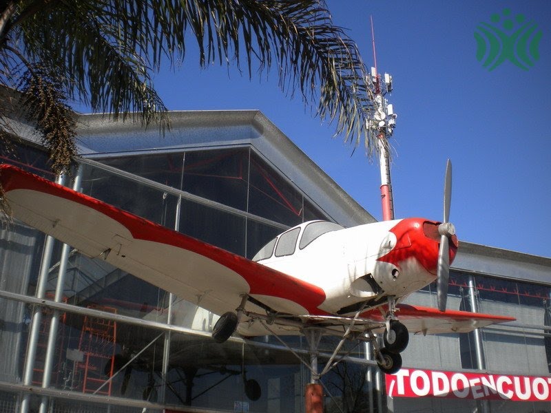 Avión. Maqueta en tamaño real - Moreno Vive by Moreno Vive